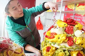 山西农村女孩做的大花馍1个售价2000元，看看啥样子视频封面