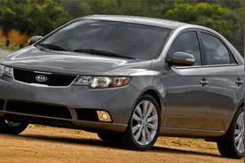 解读起亚福瑞迪：起步7.88万油耗7L不到，为何卖不动？