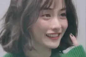 终于找到这首一直“嗯嗯嗯”的纯音乐，开口瞬间沦陷，太好听了