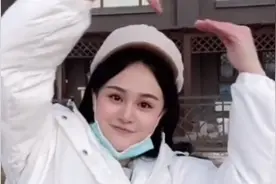 可爱屁露脸被网友实锤，竟然是3D建模合成的！！！