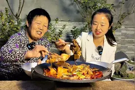 4斤牛胸骨炖2个土豆，软烂又入味，婆婆啃着嘎嘣嘎嘣响视频封面