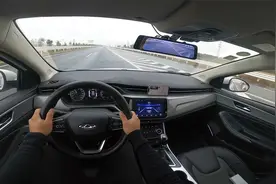 第一视角感受下徐沛快速通道路况太好了，一定要保持车距视频封面