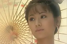 大明湖畔的夏雨荷，其实是乾隆的皇贵妃，画像买了1.37亿港币视频封面