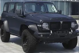 坦克300新车型曝光！全新车标+越野套件，搭载2.0T动力