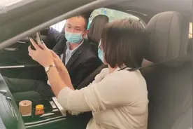 什么情况？小姐姐肉痛。#平安好车主的每月会员礼包领取了吗？