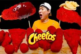 美食抽盲盒挑战！抽中什么吃什么，超解压美食体验！视频封面