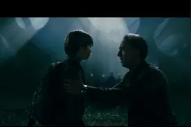 男人明明知道即将发生的灾难，就是挽救不了视频封面