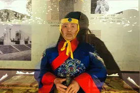 探访袁世家族解密不一样的袁世凯，登基塑像逼真，像本人坐你面前视频封面