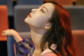 倪妮气质好绝！原来冷白皮有这么白！视频封面