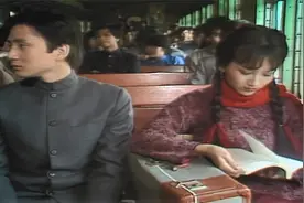 上海滩：每个男生都有个当兵梦吧，看这一脸崇拜的眼神视频封面