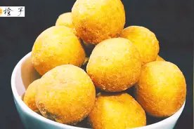 榨完豆浆的渣渣怎么办，试试做成这个，香脆爽口，加点辣椒酱更棒