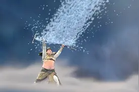 弱水是剧毒之源，仙佛触之必死，为何三界中只有猪八戒对它免疫？