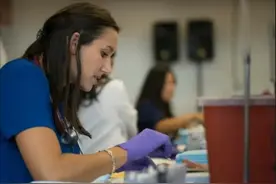 怎么用ChatGPT三分钟写出亚马逊爆款文案视频封面