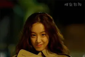 女暴露狂当众诱惑外卖小哥·可小哥却不为所动。韩国犯罪喜剧视频封面