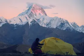 冬天的川西有哪些日照金山值得去看？我为大家挑选了五个地方！