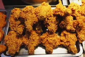 福建夜市特牛的炸鸡腿，鸡腿炸开花卖7元一个，比肯德基的好吃？视频封面