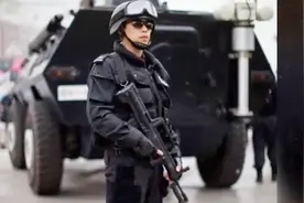 想当特警不容易，重重测试很困难，什么样的人才能当特警？