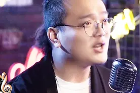 近期网上又出新曲，一首充满北京味儿的《说书人》火了，好听到爆视频封面