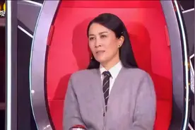 好声音：姑娘走心演唱《我敢》，打动全场，四位导师接连转身！