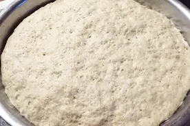 发面时加点盐好处多？很多人还不知道，难怪发的面蜂窝少不劲道