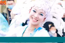 女明星失业！陈语嫣迪士尼就业，三千底薪只能糊口？视频封面