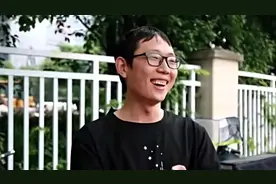 二等功，奖金5万元！跳桥救人小哥获杭州市政府最高奖励视频封面