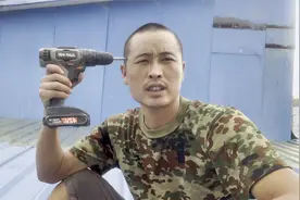 彩钢房墙边严重漏水，老师傅都用这种方法维修，保证十年不会漏水视频封面