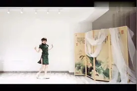 《芒种》舞蹈翻跳 小姐姐七套旗袍换装版_