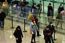 外国籍华人回中国治疗费用自理，网友：我举双手双脚赞成视频封面