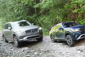 沃尔沃XC90越野对比大众途昂，大众难道是学到了奥迪的Quattro？