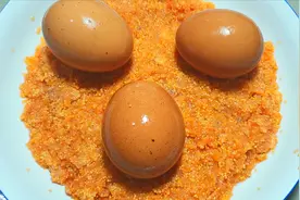 半斤鱼籽加3个鸡蛋，简单一做，比吃肉都香，上桌就秒光