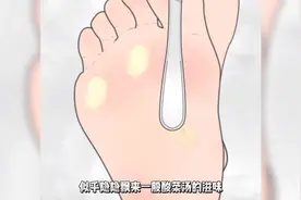 超逼真修脚大师，全程高能解压舒适，指甲一个比一个厉害味真浓.