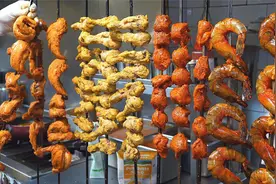 探访印度“富人区”烤肉店，人均100干净卫生，和我们想象不一样视频封面