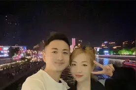 女友没坐过摩天轮，楠总直接带她去坐天津之眼，据说这叫分手之眼视频封面