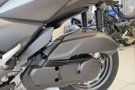 雅马哈125水冷踏板车，经济省油，配ABS，无钥匙启动，颜值颇高视频封面