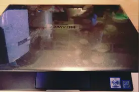 一次我非常满意的华为电脑售后体验，用了两年主板屏幕免费换，赞