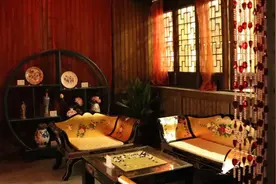 古代女子脚踝或腰间系一红绳是什么意思？为何说现在最好不要学？视频封面