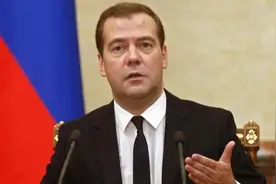 俄罗斯要摧毁“星链”卫星？梅德韦杰夫回应：这主意不错！