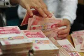 1200万存款被银行职员转走，储户被判担责八成，亲属：不满意结果视频封面