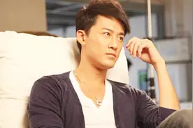 林峰背景曝光，百亿富二代是假，前任吴千语被称“拜金女”太冤？视频封面