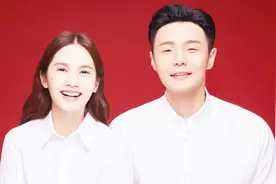 李荣浩杨丞琳晒结婚照正式官宣结婚：祝福我们收到了