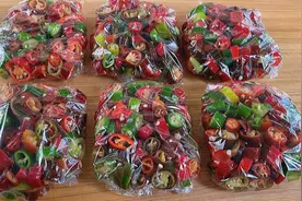 才发现，新鲜辣椒这样存放，炒出的辣椒，和新鲜的一样好吃视频封面