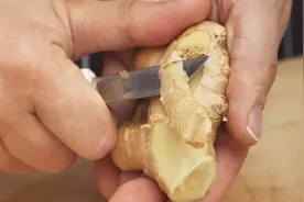 亲测有效！生姜水洗头发可以防脱生发，需要的朋友可以尝试视频封面