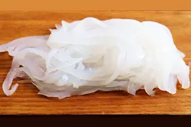 凉粉最详细的做法，比例配方全告诉你，顺滑劲道，学会可以摆摊了视频封面