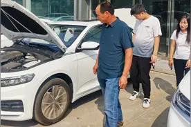 新车132700，大哥喜提吉利星瑞，沃尔沃2.0t发动机，这车怎么样？