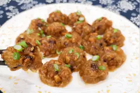 萝卜丸子最新做法，不煮不油炸，孩子三天两头喊我做，营养又解馋