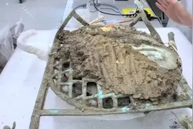 新鲜出土！带你近距离观察这件网格状器视频封面