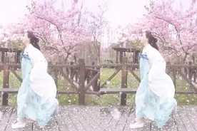 美女地铁穿越视频在网上爆火，网友：比某些电视剧特效还要真呢视频封面