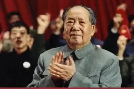 毛主席提出“枪杆子里出政权”对夺取全国政权胜利具有重大意义