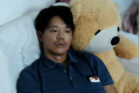 凤凰男爵开始演戏了，曾毅新片撞脸段奕宏，演技炸裂被夸能拿影帝视频封面